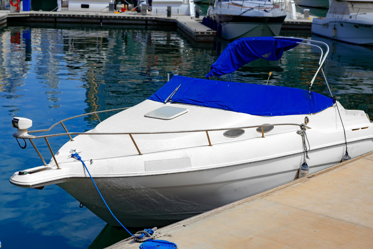 The Ultimate Guide To Cleaning A Fiberglass Boat For Long-Lasting Shine